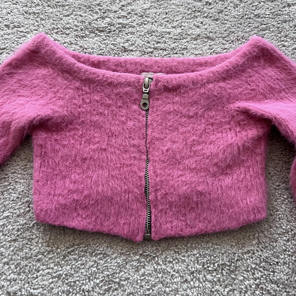 The Ragged Priest Eyelash Fuzzy Knit Sweater‎ Womens S Pink Crop Zip - Picture 3 of 12